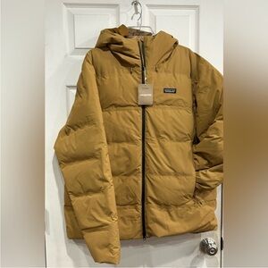 Patagonia Men's XL Jackson Glacier Down Jacket Shelter Brown Dark Yellow NWT